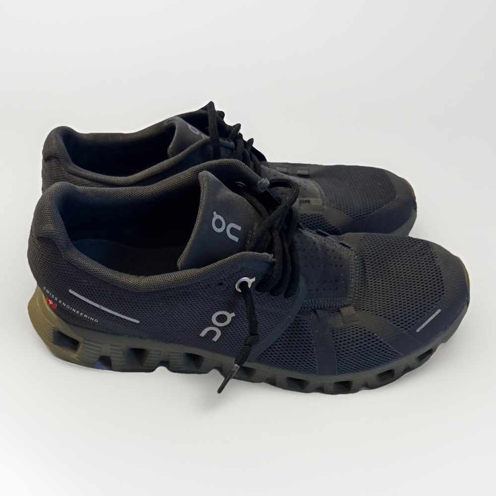 On Running Cloud 5 Eclipse Grove 59.97769 Mens 7.5 Dark Grey Sneakers